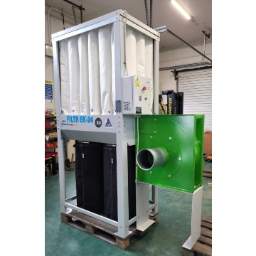 Filtr EK-24 4800m³/h z wentylatorem WTK-4 oraz automatyczny otrzepywaniem worków