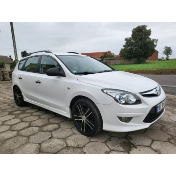 Hyundai i30 2012,  1.6 diesel - Na sprzedaż za 13 999 zł - Gostyń - zdjęcie 2
