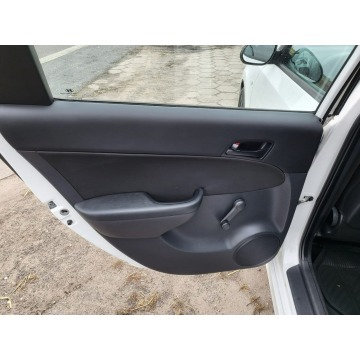 Hyundai i30 2012,  1.6 diesel - Na sprzedaż za 13 999 zł - Gostyń - zdjęcie 9