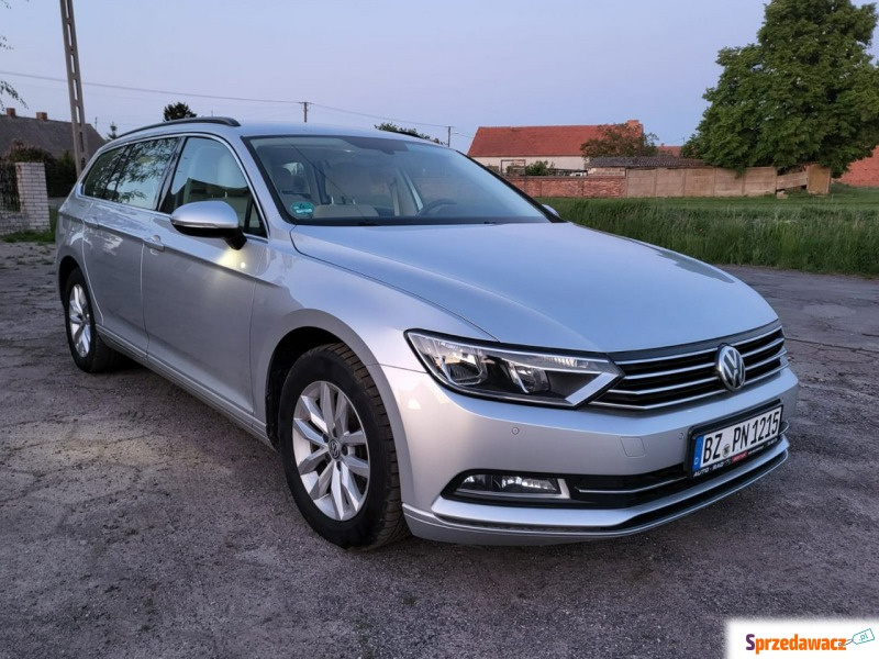 Volkswagen Passat 2018,  2.0 diesel - Na sprzedaż za 59 999 zł - Gostyń