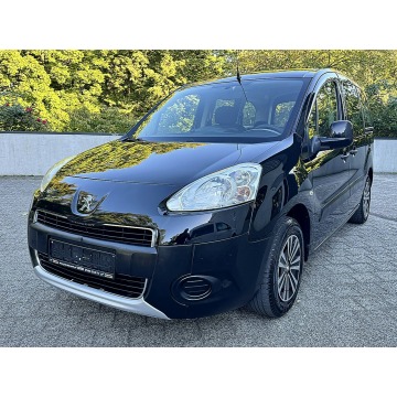 Peugeot Partner  Minivan/Van 2012,  1.6 benzyna - Na sprzedaż za 16 900 zł - Kutno - zdjęcie 2