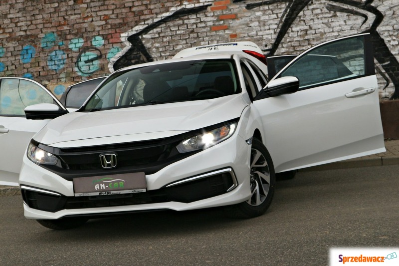 Honda Civic  Sedan/Limuzyna 2019,  2.0 benzyna, automat - Na sprzedaż za 79 900 zł - Bytom