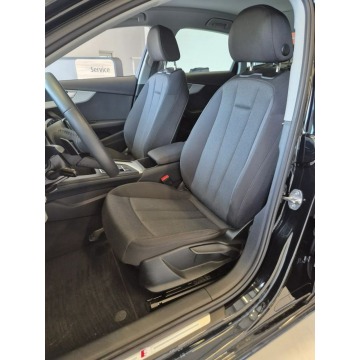 Audi A4  Sedan/Limuzyna 2023,  2.0 benzyna, automat - Na sprzedaż za 129 900 zł - Kraków - zdjęcie 9