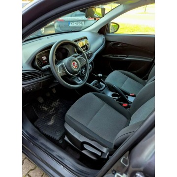 Fiat Tipo  Sedan/Limuzyna 2022,  1.0 benzyna - Na sprzedaż za 41 900 zł - Kraków - zdjęcie 9