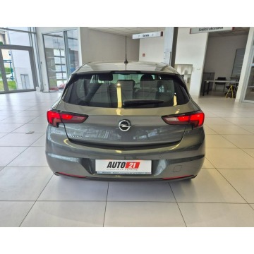 Opel Astra  Liftback 2021,  1.2 benzyna - Na sprzedaż za 45 900 zł - Kraków - zdjęcie 7