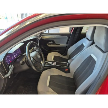 Opel Mokka  Liftback 2022,  1.2 benzyna, automat - Na sprzedaż za 74 900 zł - Kraków - zdjęcie 12