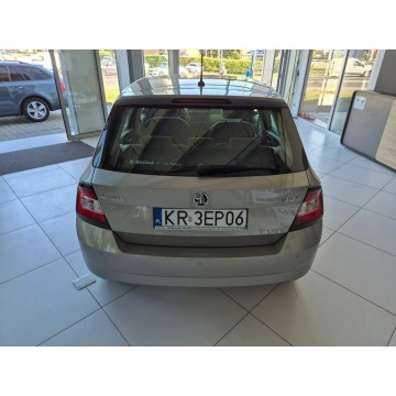 Skoda Fabia  Liftback 2018,  1.0 benzyna - Na sprzedaż za 25 900 zł - Kraków - zdjęcie 7