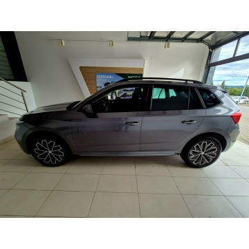 Skoda Kamiq  SUV 2022,  1.0 benzyna, automat - Na sprzedaż za 87 900 zł - Kraków - zdjęcie 2
