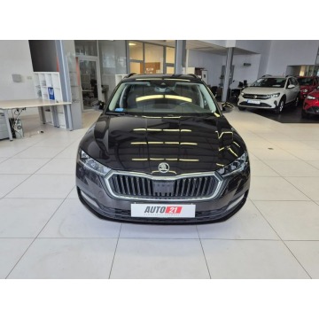 Skoda Octavia 2022,  1.5 benzyna, automat - Na sprzedaż za 69 900 zł - Kraków - zdjęcie 2