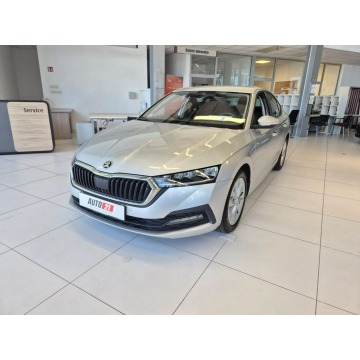 Skoda Octavia  Sedan/Limuzyna 2022,  1.5 benzyna - Na sprzedaż za 73 900 zł - Kraków - zdjęcie 3