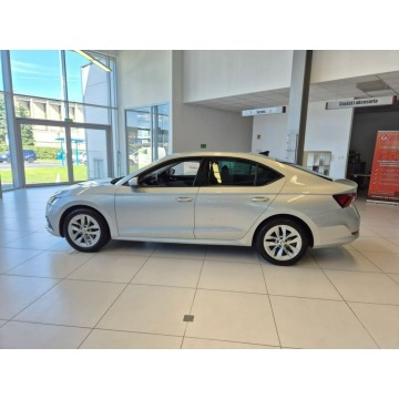 Skoda Octavia  Sedan/Limuzyna 2022,  1.5 benzyna - Na sprzedaż za 73 900 zł - Kraków - zdjęcie 5