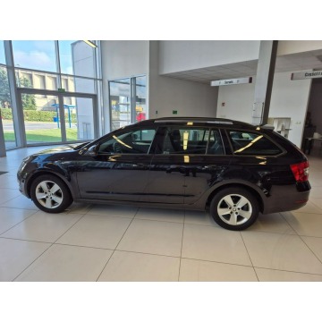 Skoda Octavia 2019,  1.5 benzyna - Na sprzedaż za 61 900 zł - Kraków - zdjęcie 6