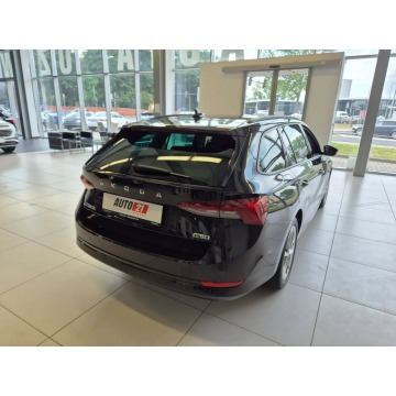 Skoda Octavia 2021,  1.5 benzyna, automat - Na sprzedaż za 65 900 zł - Kraków - zdjęcie 2