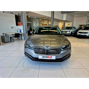 Skoda Superb  Sedan/Limuzyna 2021,  1.5 benzyna - Na sprzedaż za 69 900 zł - Kraków - zdjęcie 8