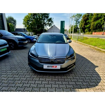 Skoda Superb  Sedan/Limuzyna 2021,  1.5 benzyna - Na sprzedaż za 76 900 zł - Kraków - zdjęcie 8