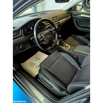Skoda Superb 2022,  2.0 diesel, automat - Na sprzedaż za 94 900 zł - Kraków - zdjęcie 10