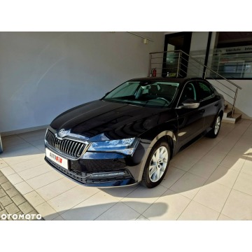 Škoda Superb - 2022