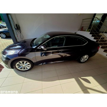 Skoda Superb  Sedan/Limuzyna 2022,  2.0 diesel, automat - Na sprzedaż za 102 900 zł - Kraków - zdjęcie 2