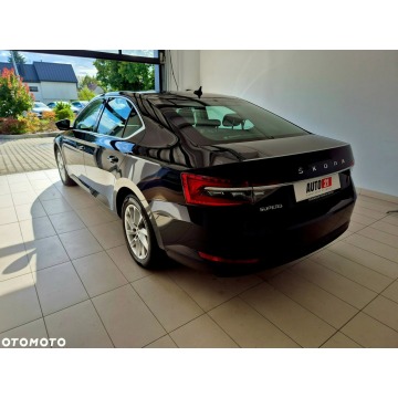 Skoda Superb  Sedan/Limuzyna 2022,  2.0 diesel, automat - Na sprzedaż za 102 900 zł - Kraków - zdjęcie 3