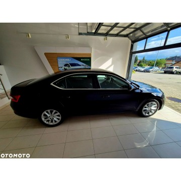 Skoda Superb  Sedan/Limuzyna 2022,  2.0 diesel, automat - Na sprzedaż za 102 900 zł - Kraków - zdjęcie 8