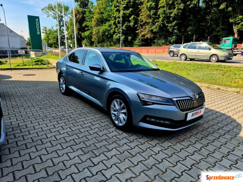 Skoda Superb  Sedan/Limuzyna 2021,  1.5 benzyna - Na sprzedaż za 76 900 zł - Kraków