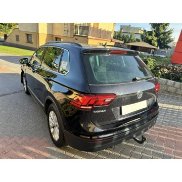 Volkswagen Tiguan  SUV 2019,  1.5 benzyna, automat - Na sprzedaż za 37 500 zł - Margonin - zdjęcie 4