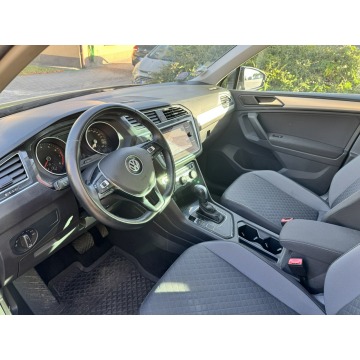 Volkswagen Tiguan  SUV 2019,  1.5 benzyna, automat - Na sprzedaż za 37 500 zł - Margonin - zdjęcie 6