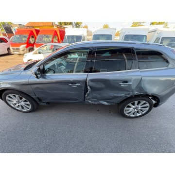 Volvo   SUV 2017,  2.4 diesel, automat - Na sprzedaż za 47 000 zł - Syców - zdjęcie 6