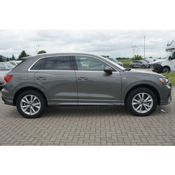 Audi Q3  SUV 2020,  2.0 benzyna, automat - Na sprzedaż za 139 900 zł - Lublin - zdjęcie 4