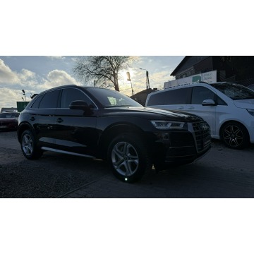 Audi Q5  SUV 2018,  2.0 benzyna, automat - Na sprzedaż za 109 700 zł - Gdańsk - zdjęcie 8
