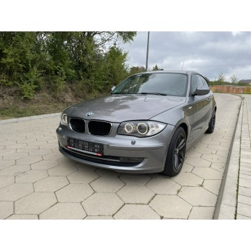 BMW Seria 1  Hatchback 2010,  2.0 diesel - Na sprzedaż za 19 999 zł - Gostyń - zdjęcie 3