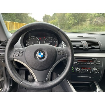 BMW Seria 1  Hatchback 2010,  2.0 diesel - Na sprzedaż za 19 999 zł - Gostyń - zdjęcie 11