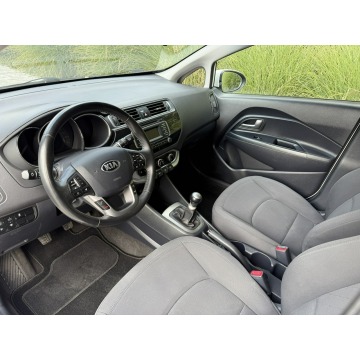Kia Rio  Hatchback 2015,  1.2 benzyna - Na sprzedaż za 28 400 zł - Poznań - zdjęcie 7