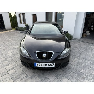 Seat Leon  Liftback 2008,  1.6 benzyna - Na sprzedaż za 16 900 zł - Poznań - zdjęcie 2