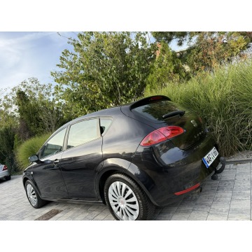 Seat Leon  Liftback 2008,  1.6 benzyna - Na sprzedaż za 16 900 zł - Poznań - zdjęcie 4