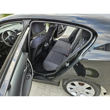 BMW Seria 1  Hatchback 2010,  2.0 benzyna - Na sprzedaż za 15 900 zł - Strzegom - zdjęcie 11