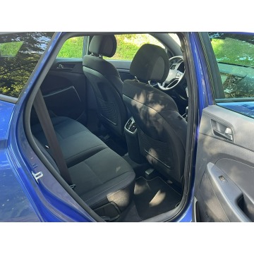 Hyundai Tucson  SUV 2018,  1.6 benzyna - Na sprzedaż za 64 999 zł - Gostyń - zdjęcie 8