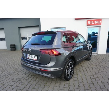 Volkswagen Taos  SUV 2016,  2.0 diesel, automat - Na sprzedaż za 73 900 zł - Gniezno - zdjęcie 4