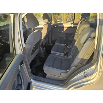 Volkswagen Touran  Minivan/Van 2011,  1.4 benzyna - Na sprzedaż za 19 900 zł - Strzegom - zdjęcie 9