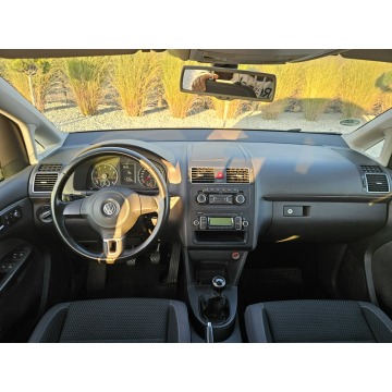 Volkswagen Touran  Minivan/Van 2011,  1.4 benzyna - Na sprzedaż za 19 900 zł - Strzegom - zdjęcie 7