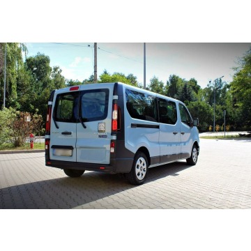 Renault Trafic L2H1 9 - osobowy