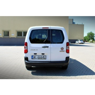 Fiat Doblo 2023,  1.5 diesel - Na sprzedaż za 61 488 zł - Łomianki - zdjęcie 9