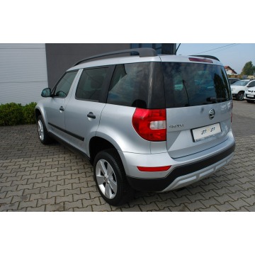 Skoda Yeti  Hatchback 2014,  1.2 benzyna - Na sprzedaż za 26 900 zł - Dębica - zdjęcie 3