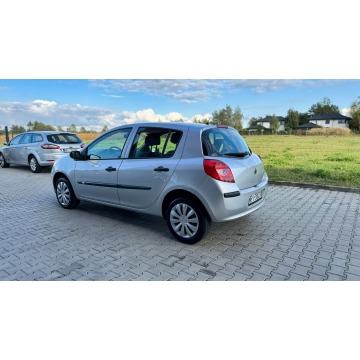 Renault Clio  Hatchback 2006,  1.1 benzyna - Na sprzedaż za 12 500 zł - Gołków - zdjęcie 10