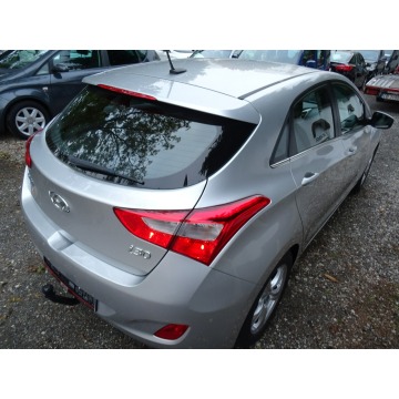 Hyundai i30  Hatchback 2015,  1.4 benzyna - Na sprzedaż za 35 500 zł - Bydgoszcz - zdjęcie 9
