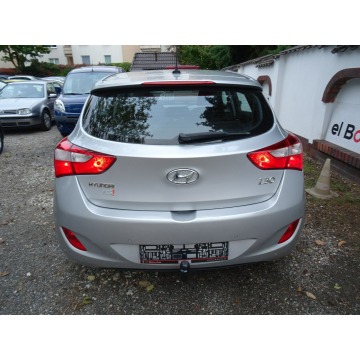 Hyundai i30  Hatchback 2015,  1.4 benzyna - Na sprzedaż za 35 500 zł - Bydgoszcz - zdjęcie 7