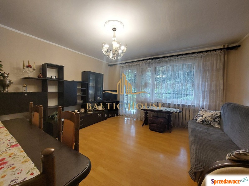Mieszkanie trzypokojowe Gdynia,   64 m2, parter - Sprzedam