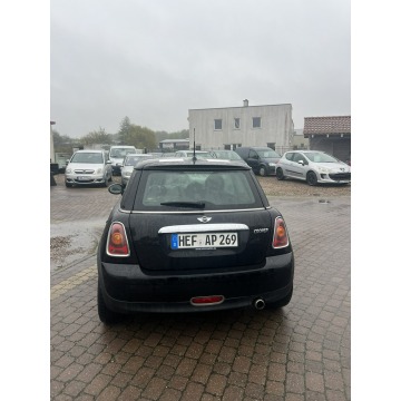 Mini Cooper  Hatchback 2009,  1.6 benzyna - Na sprzedaż za 9 900,00 zł - Słupsk - zdjęcie 2