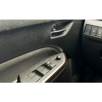 Suzuki Vitara  SUV 2021,  1.4 benzyna - Na sprzedaż za 76 900 zł - Łódź - zdjęcie 8