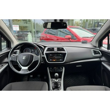 Suzuki SX4 S-Cross  SUV 2021,  1.4 benzyna - Na sprzedaż za 76 900 zł - Łódź - zdjęcie 5